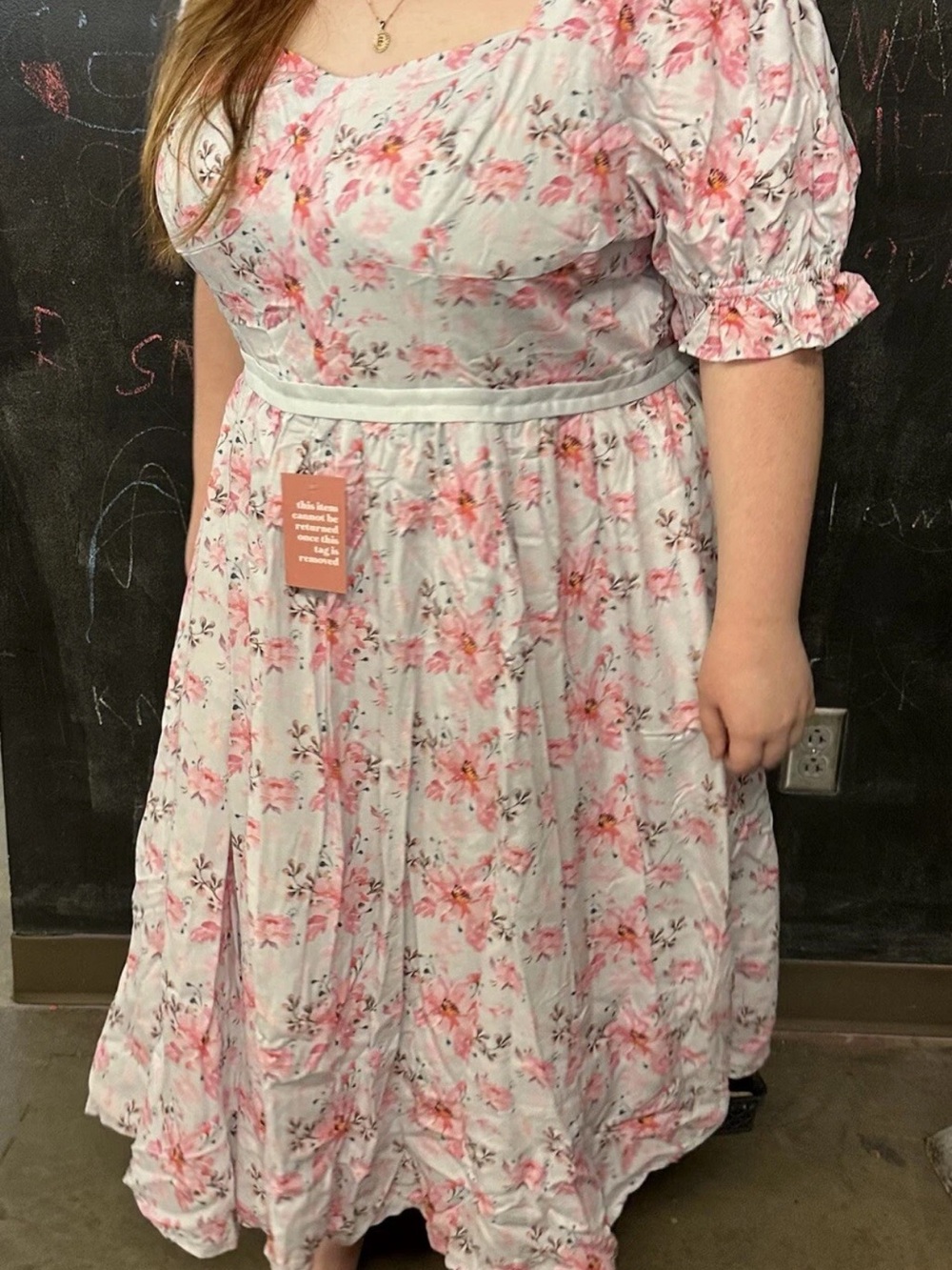 Ivy City Co Pastel Pink Floral Midi Dress - Picture 2 of 3